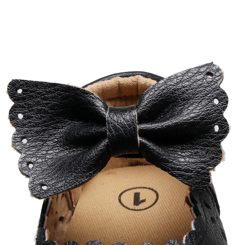 Soft Leather Bow Shoes