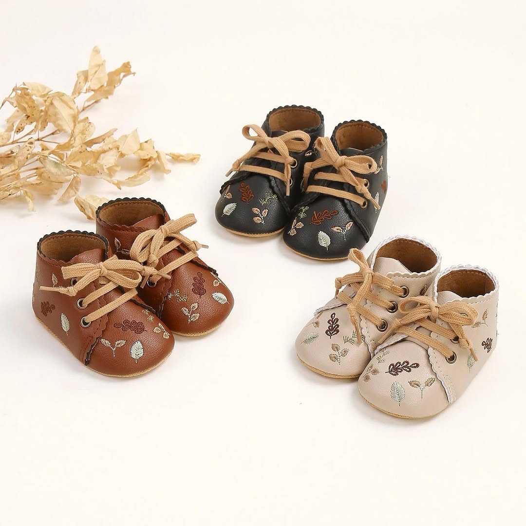Embroidered Baby Boots